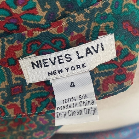 Nieves Lavi Silk Dress - Picture 6 of 6